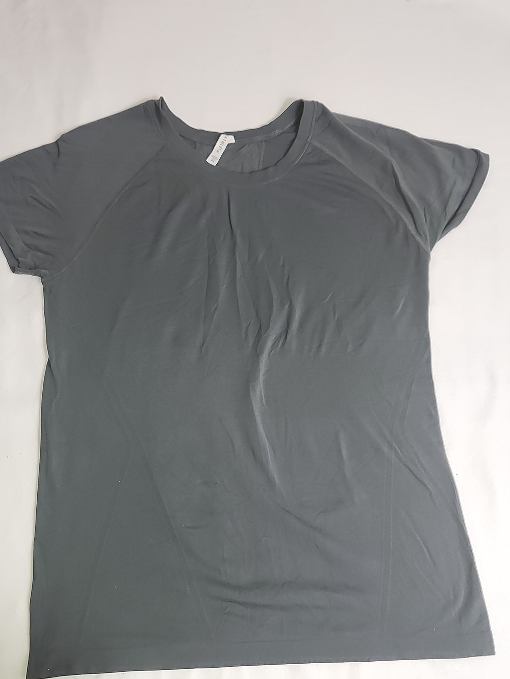 Athleta Slate Gray Short Sleeve Crewneck Tee